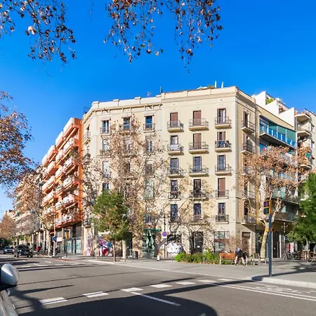 Downtown Penthouse With Views Of Barcelona